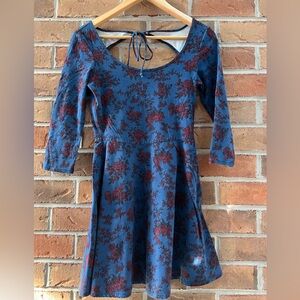 American Eagle Blue Floral Scoop-Back Skater Dress